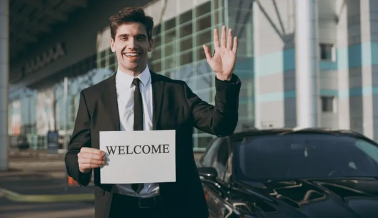 Car Rental Vietnam – Pickup & Drop-Off Services with Private Driver