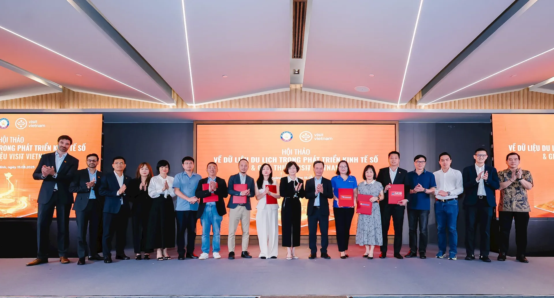 From Flights to Food: Explore Vietnam Seamlessly with the New Tourism Super App (2026)