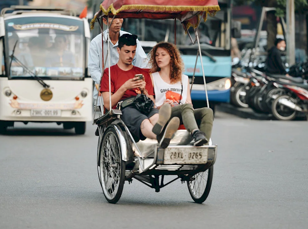 Ultimate Guide to Getting Around Vietnam: Public & Local Transport for Tourists