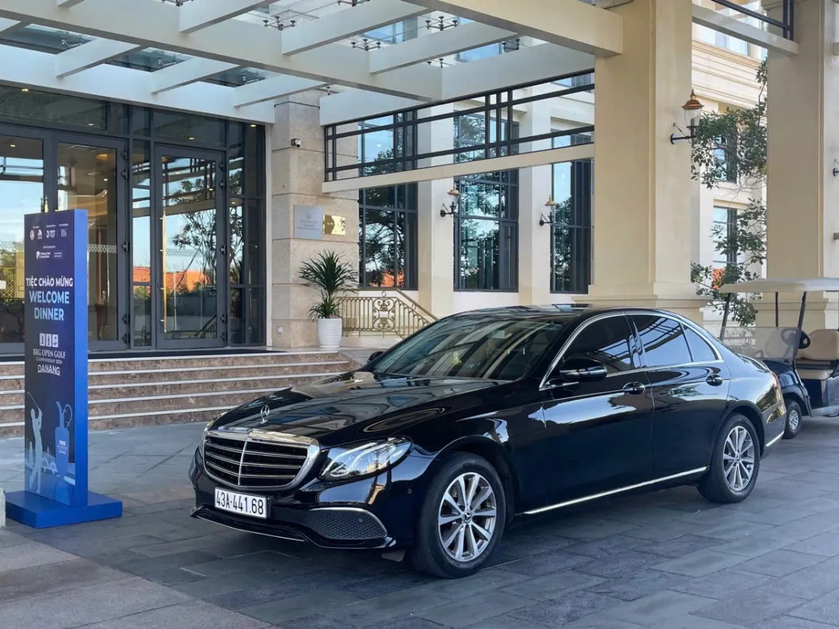Vietnam-immi.org Private Airport Car vs. Taxis: What’s the Better Choice?