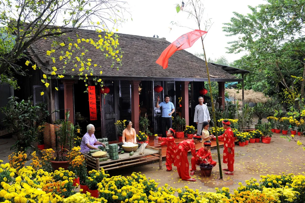 When Is Tết 2026 (Vietnamese Lunar New Year)? Important Dates Travelers Should Know