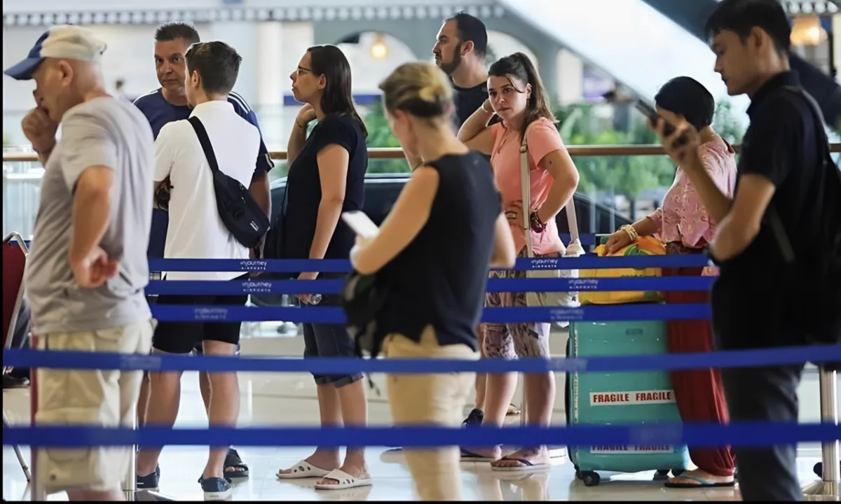 Official Notice: Vietnam Facilitates Temporary Stay Extensions for Foreigners Unable to Return Home Due to the Middle East Conflict