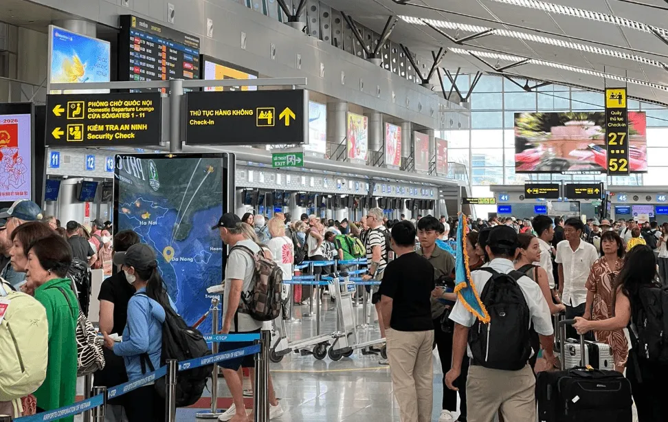 Arriving in Da Nang? Skip the Immigration Queue with Fast Track