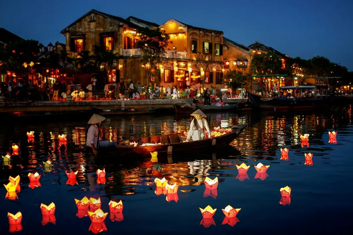 The Central Vietnam Golden Triangle: Da Nang, Hoi An, and Hue Travel Guide