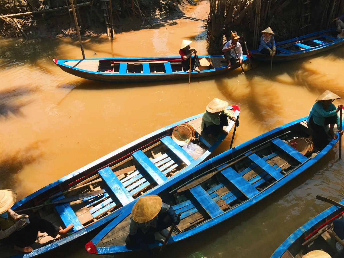 Here’s the list to check whether you qualify for a Vietnam 5-year visa!