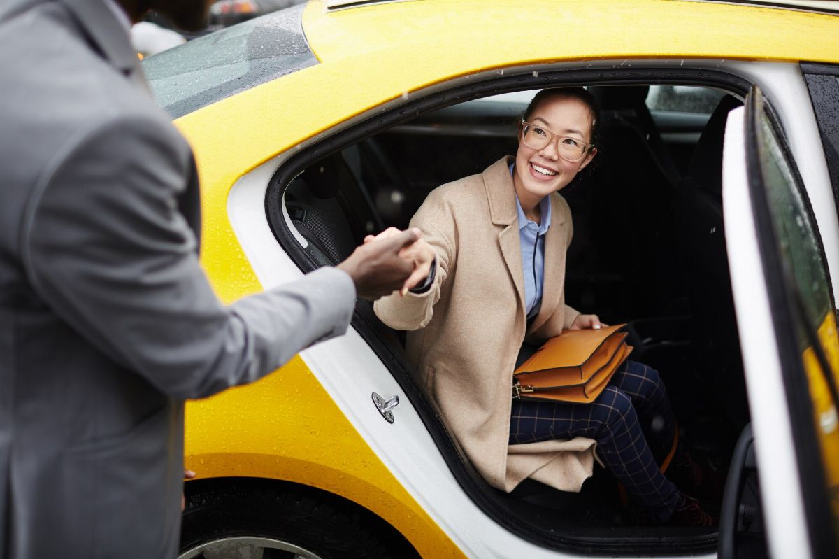 Vietnam Car Rental: A Comprehensive Guide to Enhance Your Journey